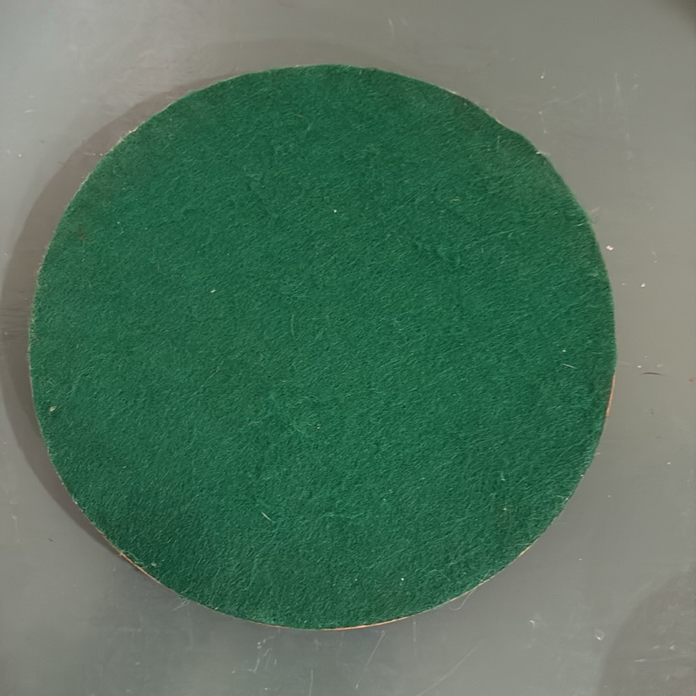 Vintage Berggren Ceramic Tile Trivet Featuring a Scandinavian Filk Art Design - Picture 4 of 4